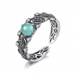 сребърен пръстен със зелен камък