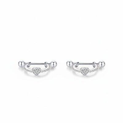 Сребърни обеци Silver Sense с малко сърце, инкрустирано с циркони – модерни обеци с елегантен дизайн, символизиращи любов и пулс на живота.